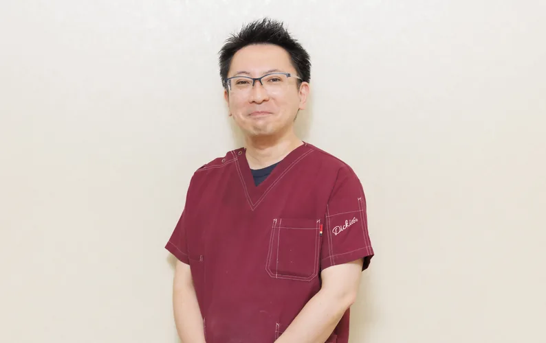 歯科医師 小室先生