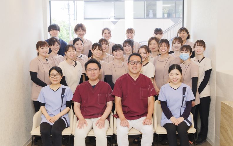 スタッフ集合写真