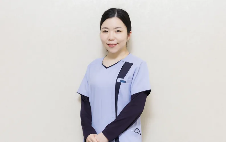 歯科医師 占部先生